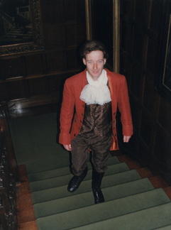 SheStoopsToConquer07