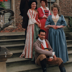 She Stoops to Conquer 1996
