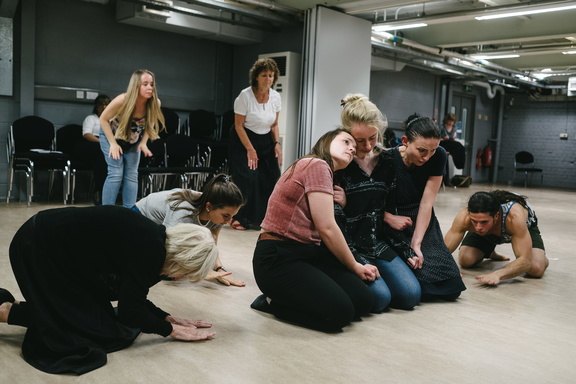 MITF-REHEARSALS-204