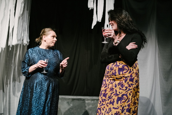 Rough Sleepers DR-157