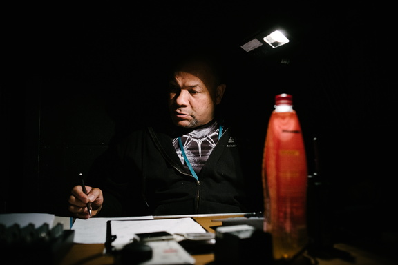 Rough Sleepers DR-176