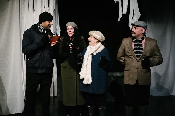 Rough Sleepers DR-185