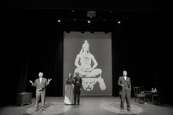 Moonstone DR - BW-156