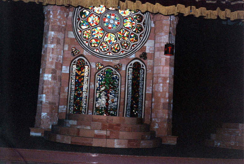 MurderInTheCathedral02.jpg