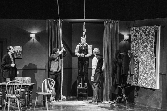 Hangmen DR - Black &amp; White-225