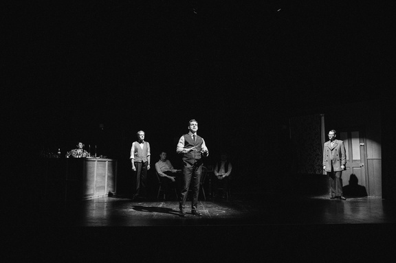 Hangmen DR - Black &amp; White-224