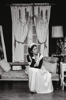 Maids DR - B&amp;W-203