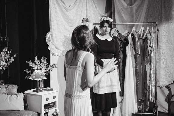 Maids DR - B&amp;W-23