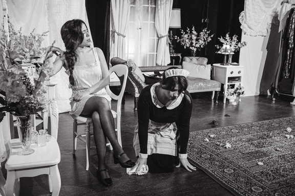 Maids DR - B&amp;W-18