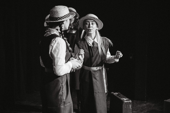 DPIO-B&amp;W-44